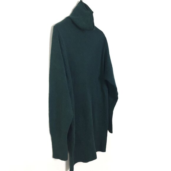 *SOLD* The Row 100% Cashmere Super Soft and Cozy Turtleneck Sweater Size M - Picture 4 of 11